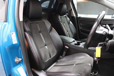 2014 Holden Commodore - Thumbnail
