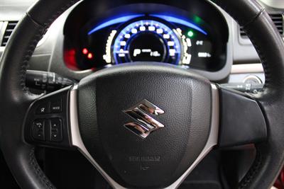 2014 Suzuki Swift - Thumbnail