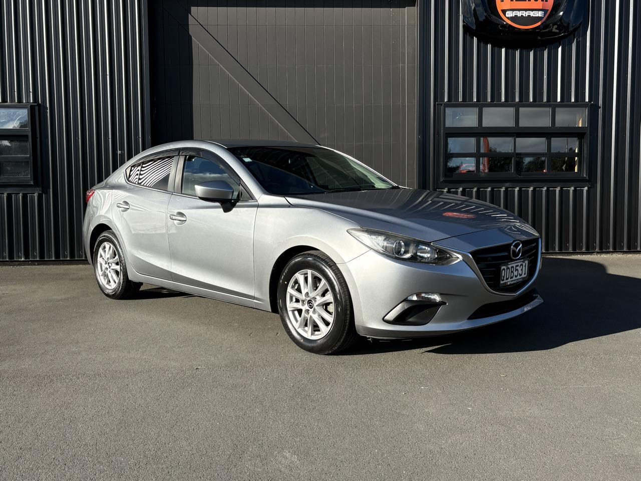 2014 Mazda Axela