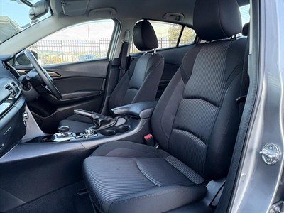 2014 Mazda Axela - Thumbnail