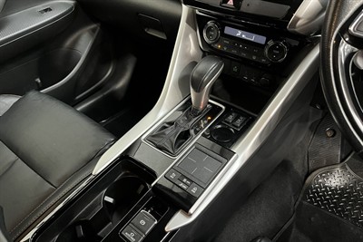 2018 Mitsubishi Eclipse Cross - Thumbnail