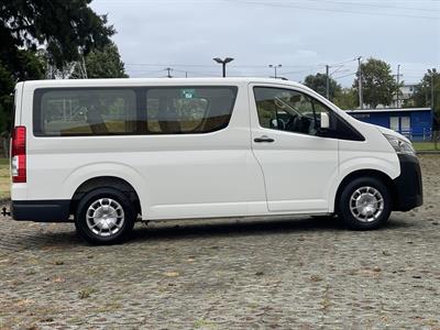 2019 Toyota Hiace - Thumbnail