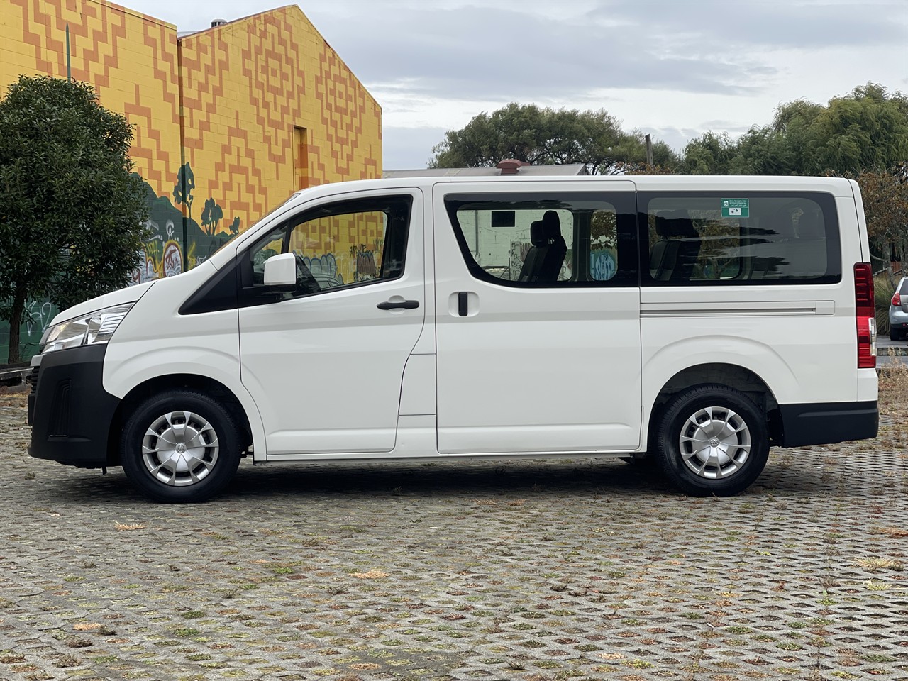 2019 Toyota Hiace