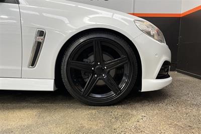 2014 Holden COMMODORE - Thumbnail