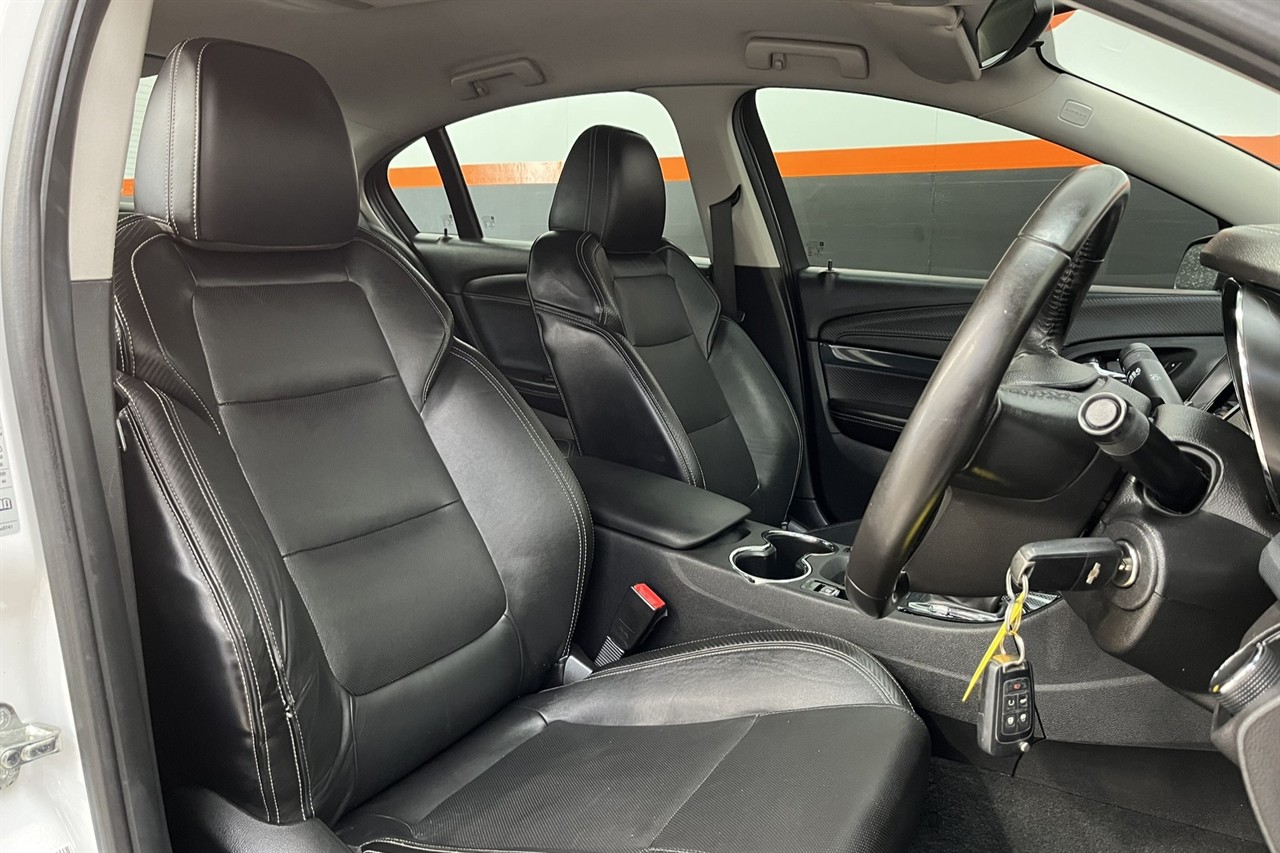 2014 Holden COMMODORE