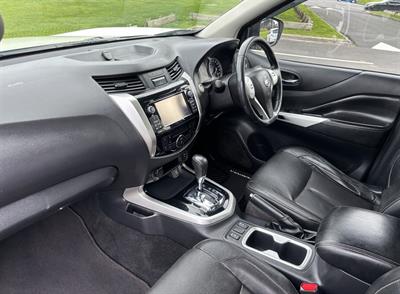 2019 Nissan Navara - Thumbnail