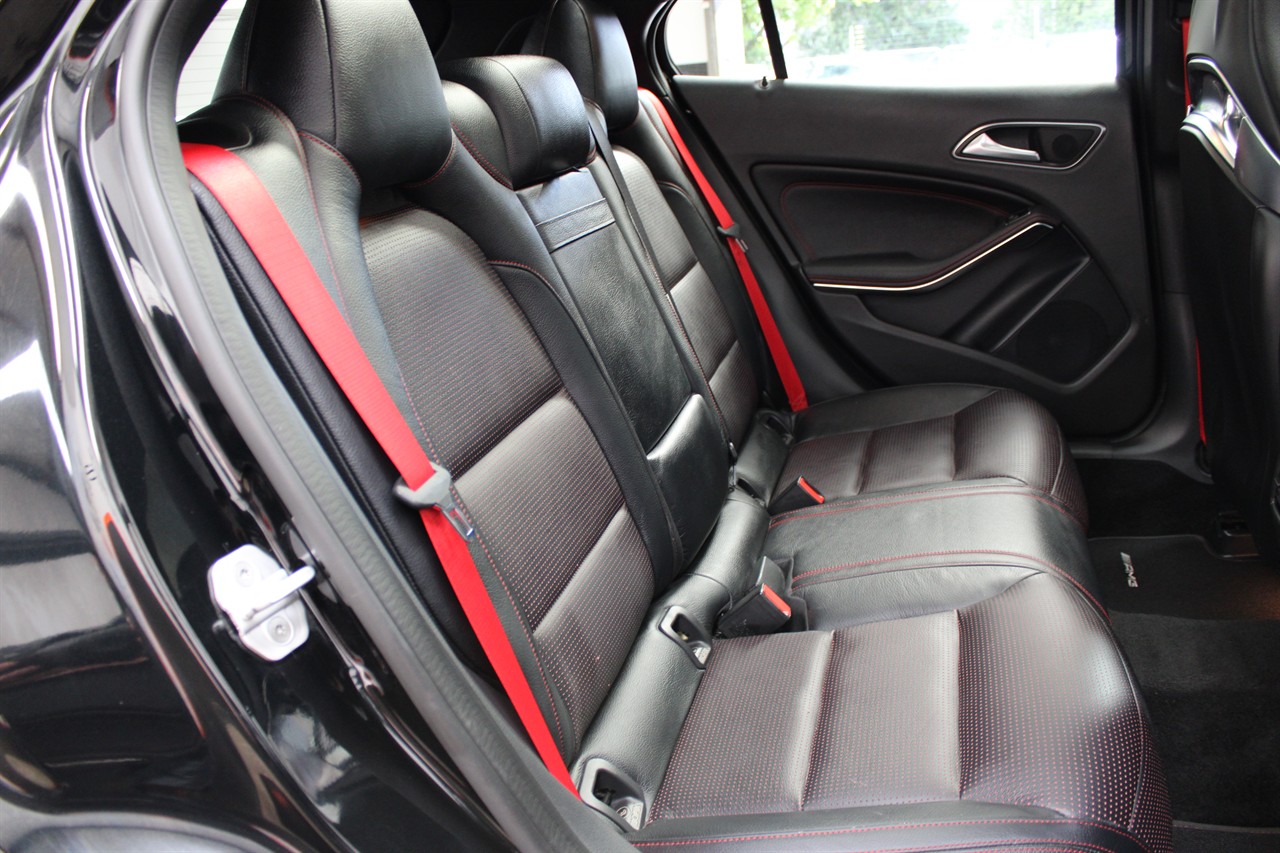 2016 Mercedes-Benz GLA 45