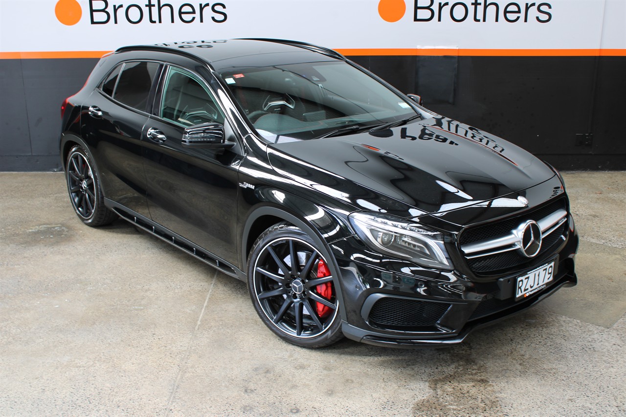 2016 Mercedes-Benz GLA 45