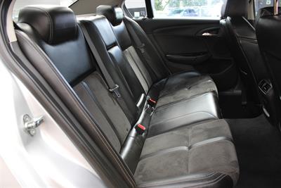 2013 Holden Commodore - Thumbnail
