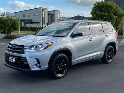 2017 Toyota Highlander - Thumbnail