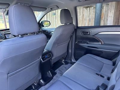 2019 Toyota Highlander - Thumbnail