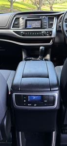 2019 Toyota Highlander - Thumbnail