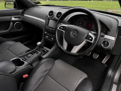 2010 Holden Commodore - Thumbnail
