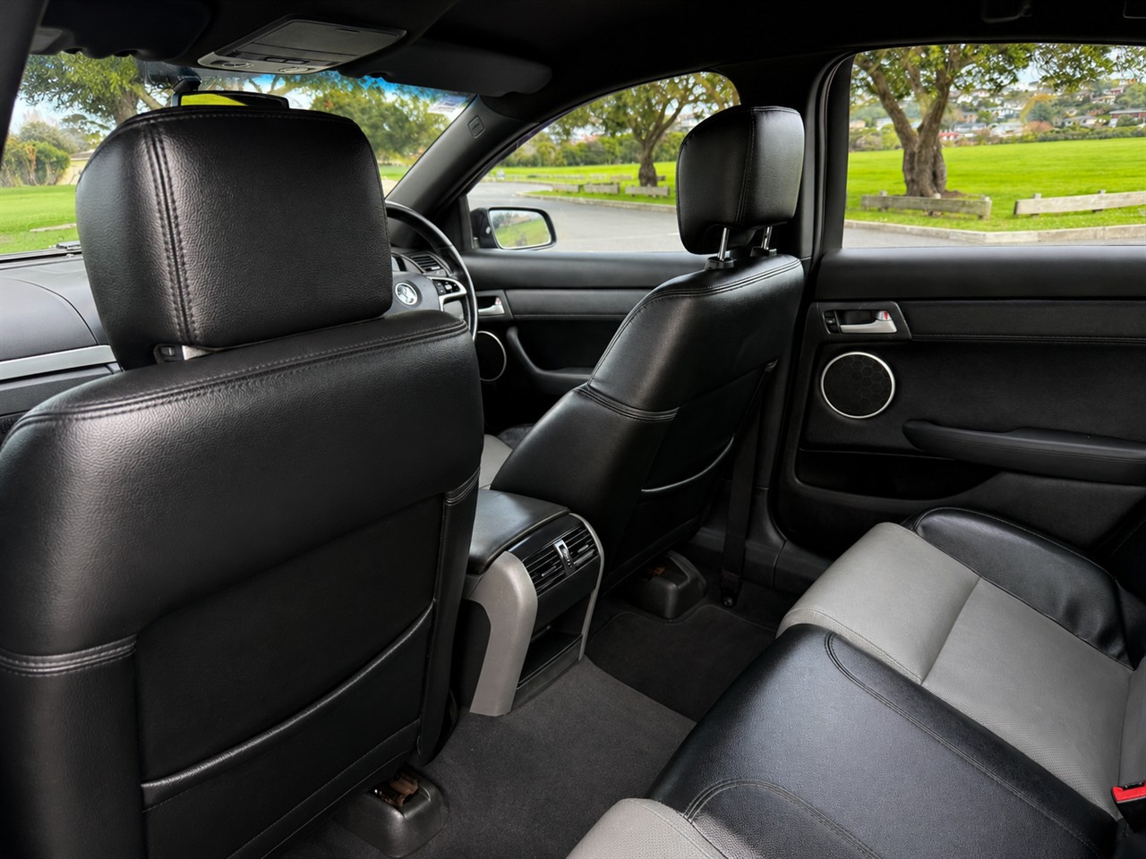 2010 Holden Commodore
