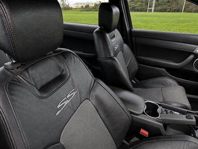 2010 Holden Commodore - Thumbnail