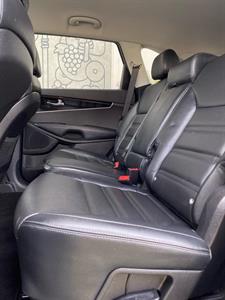 2017 Kia Sorento - Thumbnail