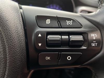 2017 Kia Sorento - Thumbnail