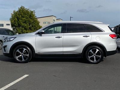 2017 Kia Sorento - Thumbnail