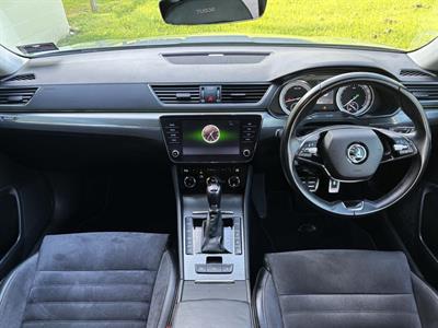 2021 Skoda Superb - Thumbnail