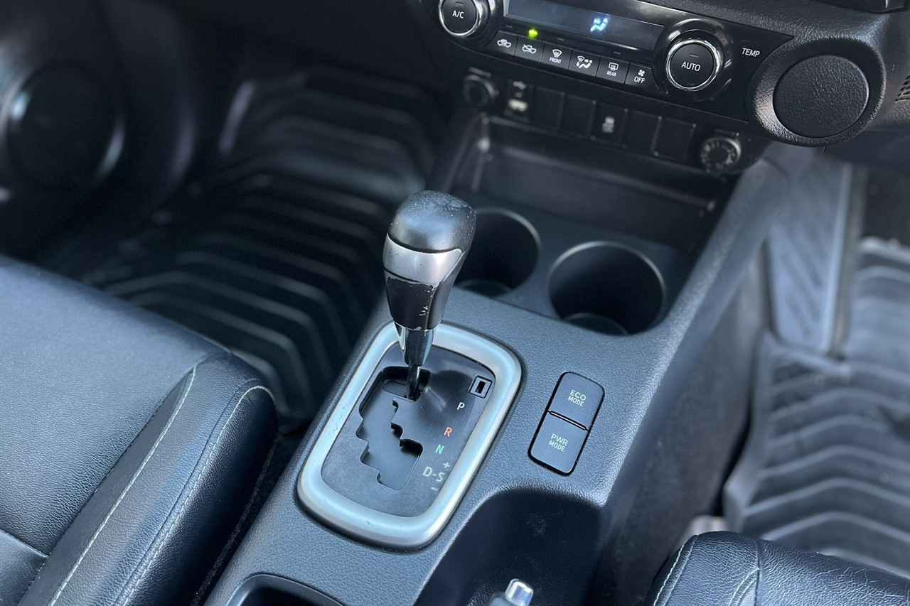 2016 Toyota Hilux