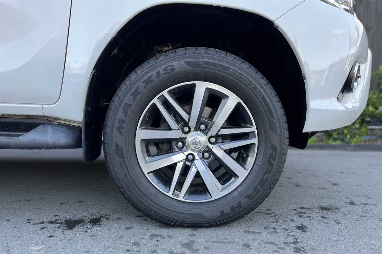 2016 Toyota Hilux