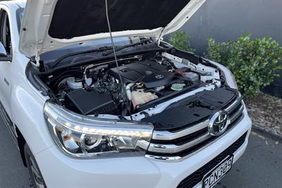 2016 Toyota Hilux - Thumbnail