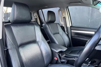 2016 Toyota Hilux - Thumbnail