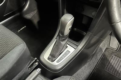 2017 Suzuki Swift - Thumbnail