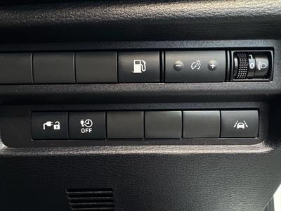 2022 Mitsubishi Outlander - Thumbnail