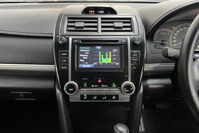 2017 Toyota Camry - Thumbnail