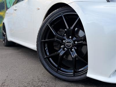 2006 Lexus IS250 - Thumbnail