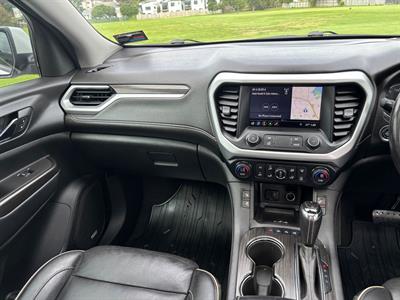2018 Holden Acadia - Thumbnail
