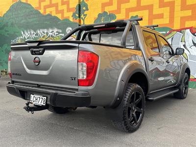 2018 Nissan Navara - Thumbnail