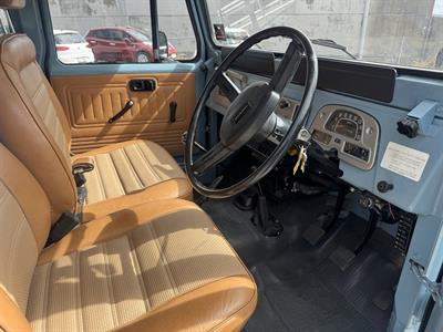 1983 Toyota Landcruiser - Thumbnail