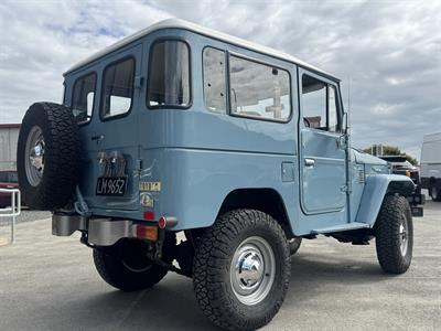 1983 Toyota Landcruiser - Thumbnail