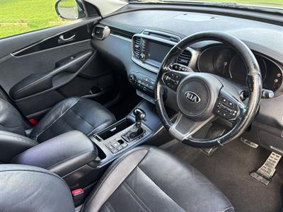 2016 Kia Sorento - Thumbnail