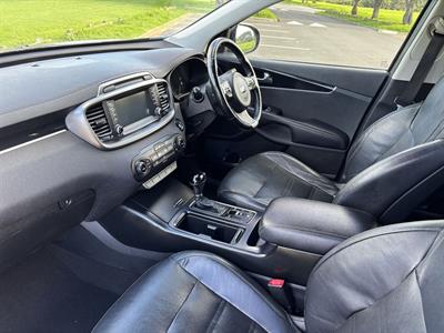 2016 Kia Sorento - Thumbnail