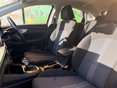 2021 Kia Cerato - Thumbnail