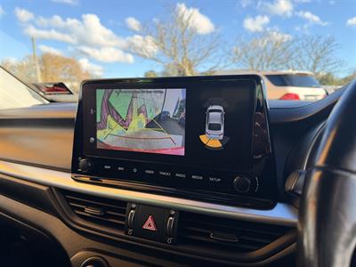 2021 Kia Cerato - Thumbnail