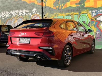 2021 Kia Cerato - Thumbnail