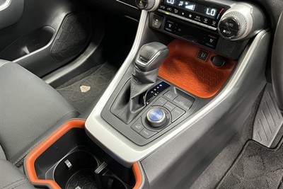 2023 Toyota RAV4 - Thumbnail