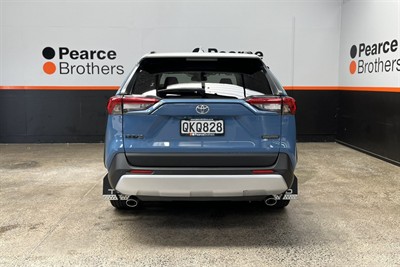 2023 Toyota RAV4 - Thumbnail