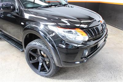 2019 Mitsubishi Triton - Thumbnail