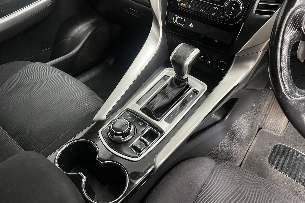 2018 Mitsubishi Pajero Sport