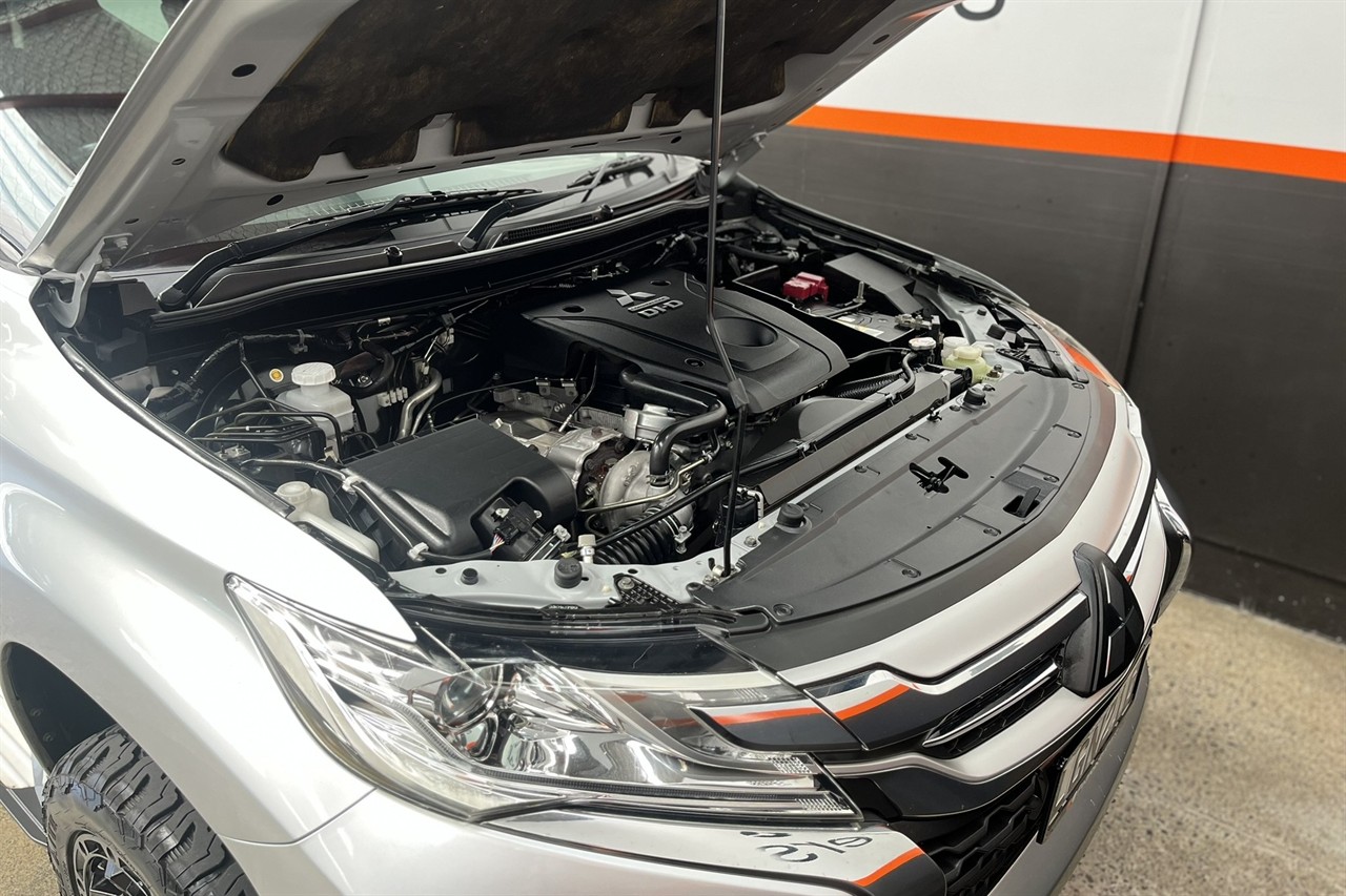 2018 Mitsubishi Pajero Sport