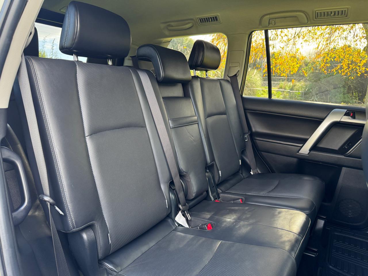 2018 Toyota Land Cruiser Prado