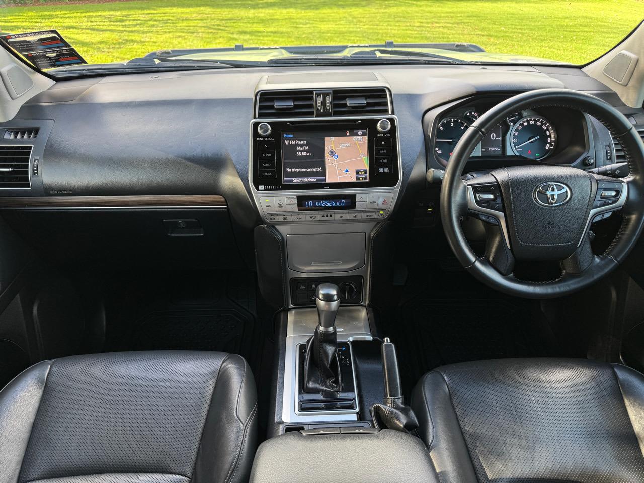 2018 Toyota Land Cruiser Prado