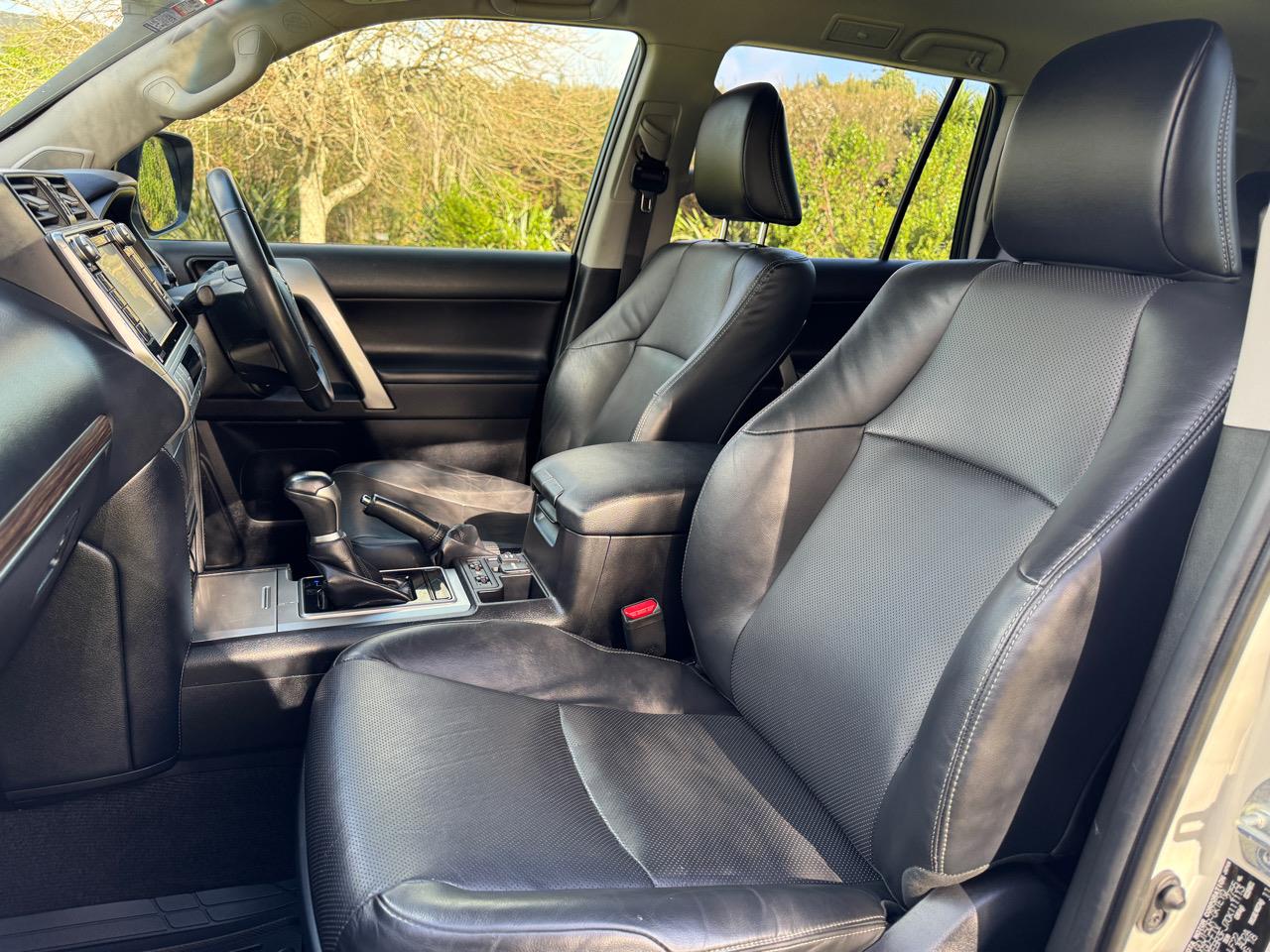 2018 Toyota Land Cruiser Prado