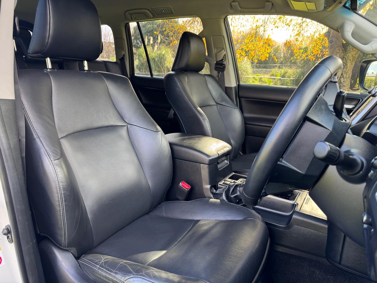 2018 Toyota Land Cruiser Prado