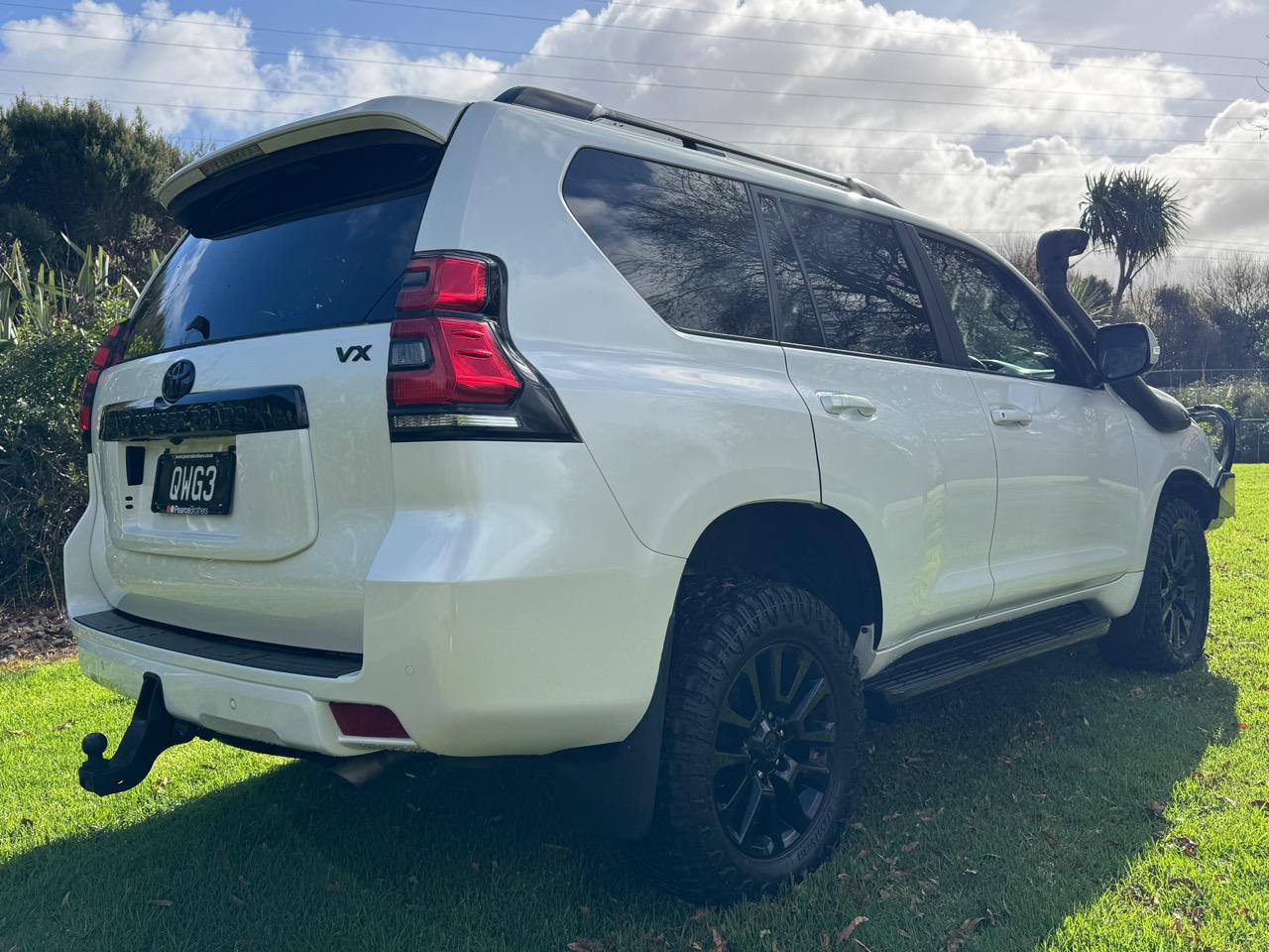 2018 Toyota Land Cruiser Prado